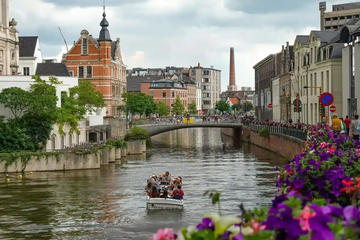 16. Ghent, Belgium-min (1).jpeg
