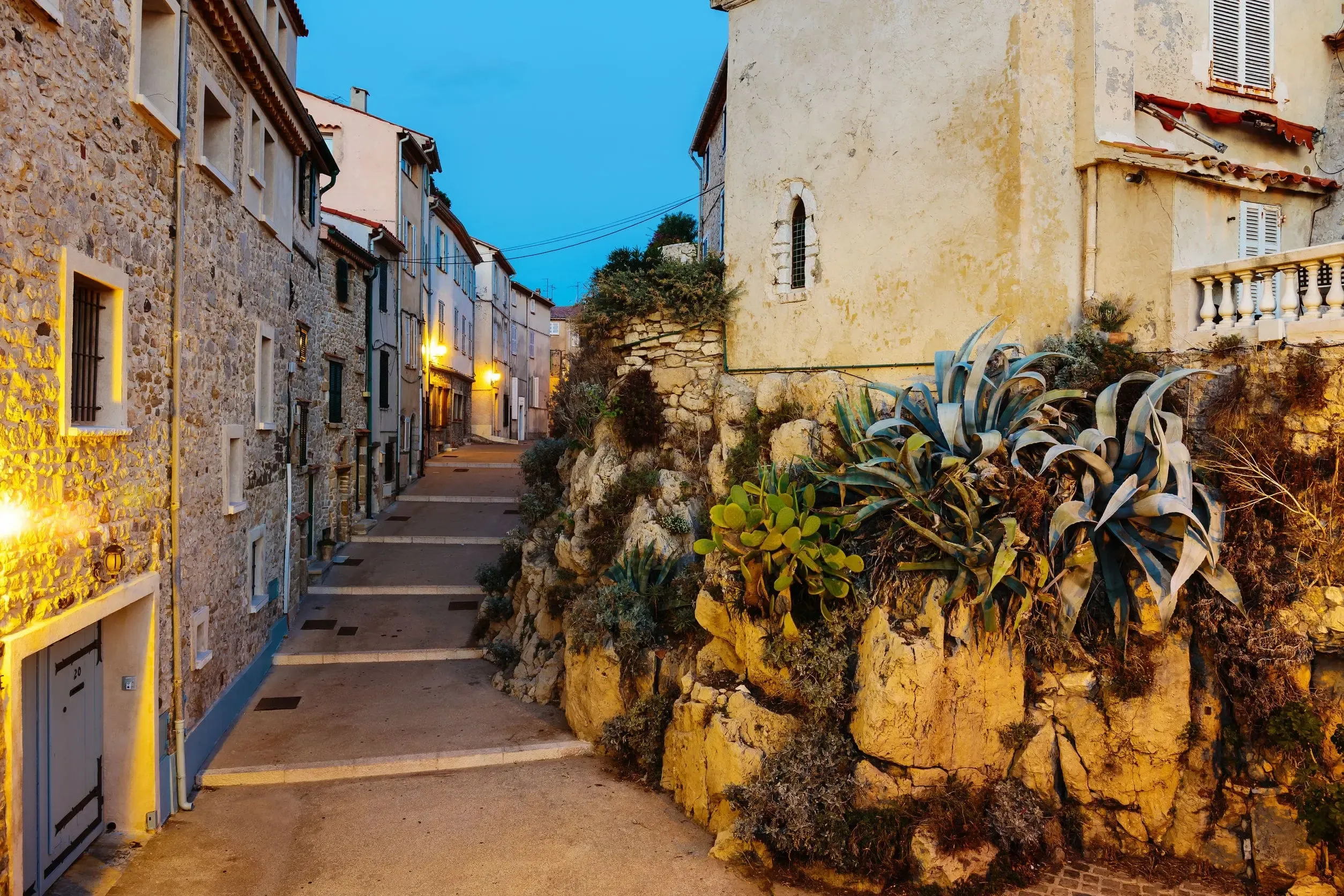 19. Antibes, France-min.webp