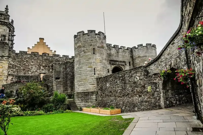 8. Stirling.jpg