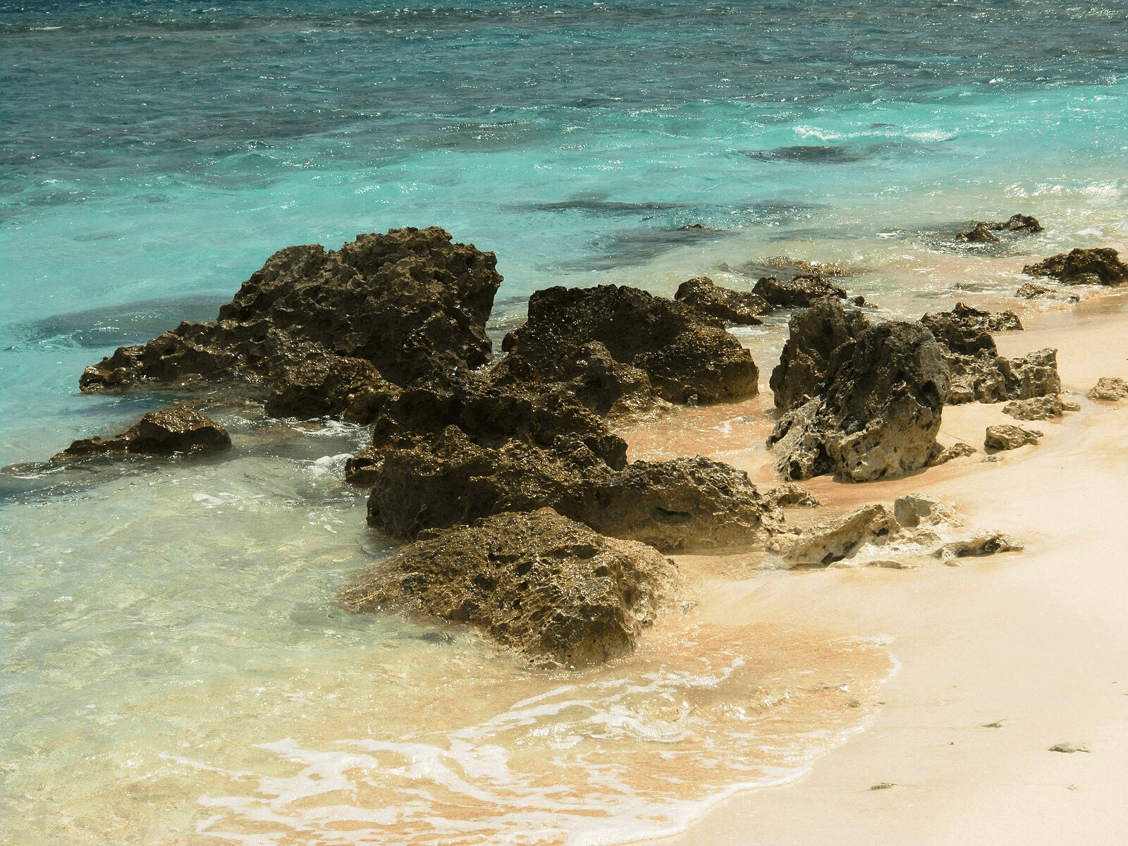 Ritidian Beach | Source: Dolovis